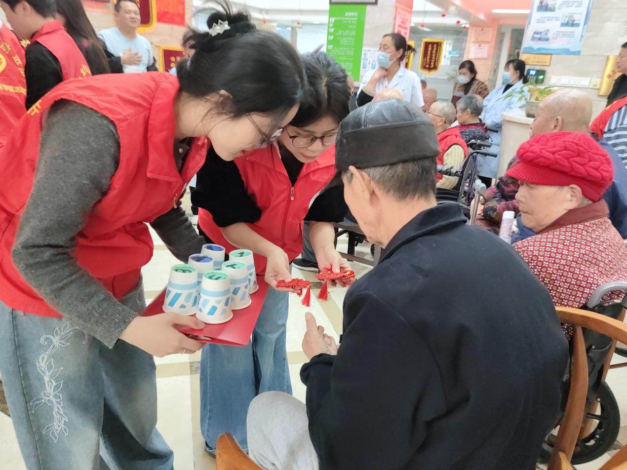 图示, 示意图
中度可信度描述已自动生成:ver1